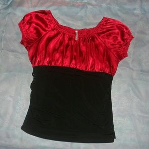 Rue21 Red and black top MY FAVORITE SHIRT! 😣
